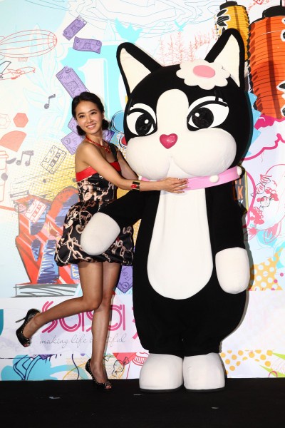Jolin改當經紀人 推愛犬Whoohoo出道