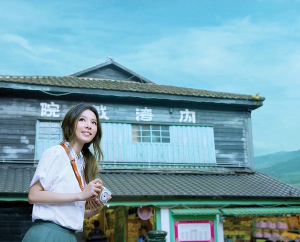 Hebe力讚新竹好山水：「來我家玩吧!」 