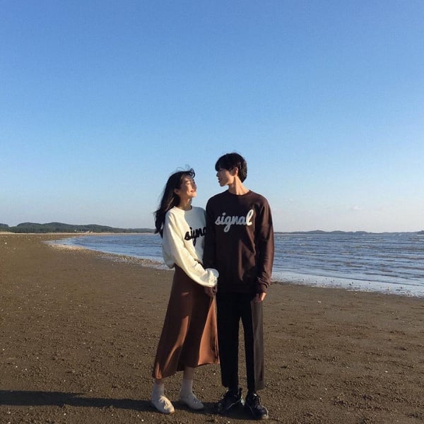 韓國情侶穿搭IG，閃得這麼好看，單身狗也認了!