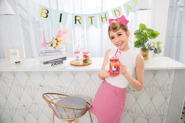 「Hello Kitty」聯名「康是美」！超多限量商品，加購價不到原價一半～