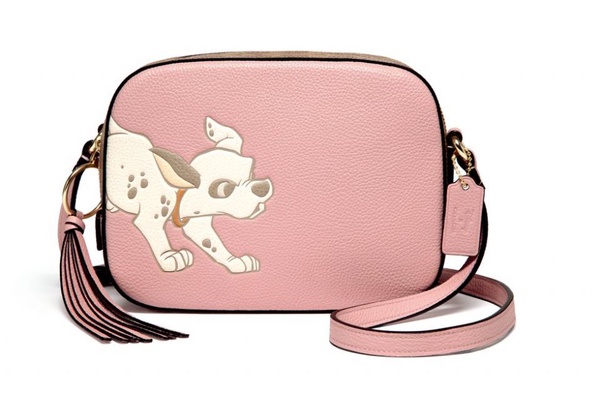 2019 COACH x DISNEY聯名再次出擊！愛麗絲、小鹿斑比、101忠狗成為主角！