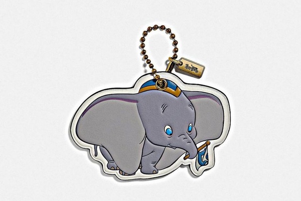 2019 COACH x DISNEY聯名再次出擊！愛麗絲、小鹿斑比、101忠狗成為主角！