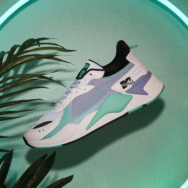 2019「老爹鞋」必買推薦！adidas、NIKE、FILA、REEBOK、New Balance新品特搜，加碼如何穿搭~