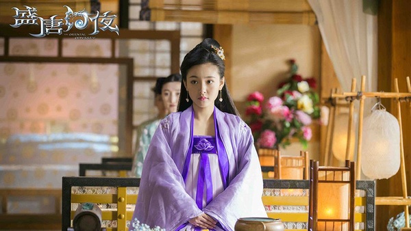 《如懿傳》田芸角是最甜美清宮旗服女神！盤點吳倩5部古裝造型一樣美得冒泡