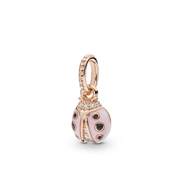 PANDORA 2019春季新品報到，不只PANDORA經典手環，項鍊、耳環也瘋疊搭！