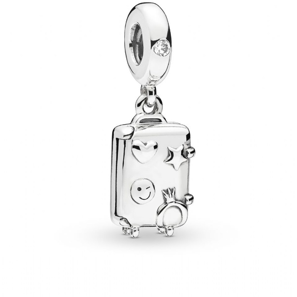 PANDORA 2019春季新品報到，不只PANDORA經典手環，項鍊、耳環也瘋疊搭！