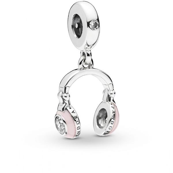 PANDORA 2019春季新品報到，不只PANDORA經典手環，項鍊、耳環也瘋疊搭！