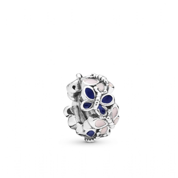 PANDORA 2019春季新品報到，不只PANDORA經典手環，項鍊、耳環也瘋疊搭！