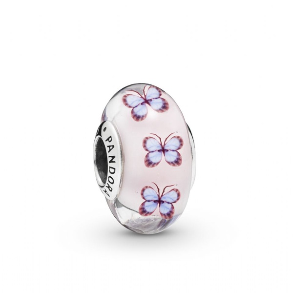 PANDORA 2019春季新品報到，不只PANDORA經典手環，項鍊、耳環也瘋疊搭！