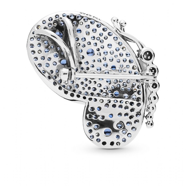 PANDORA 2019春季新品報到，不只PANDORA經典手環，項鍊、耳環也瘋疊搭！