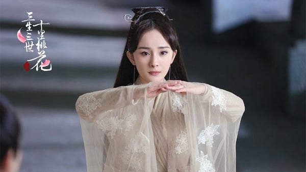 《三生三世》劇版影版8角色造型PK！楊冪霸氣、劉亦菲仙氣，折顏造型讓人無法直視