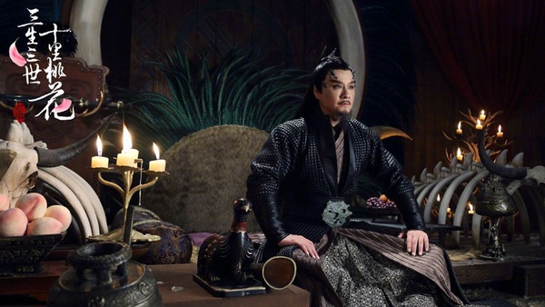 《三生三世》劇版影版8角色造型PK！楊冪霸氣、劉亦菲仙氣，折顏造型讓人無法直視
