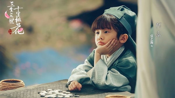《三生三世》劇版影版8角色造型PK！楊冪霸氣、劉亦菲仙氣，折顏造型讓人無法直視