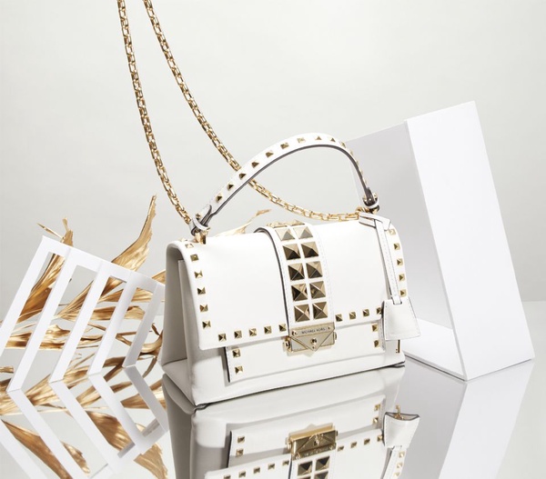 MICHAEL KORS 2019新品來了，楊冪、潤娥都愛的「單肩鍊帶包」必收！