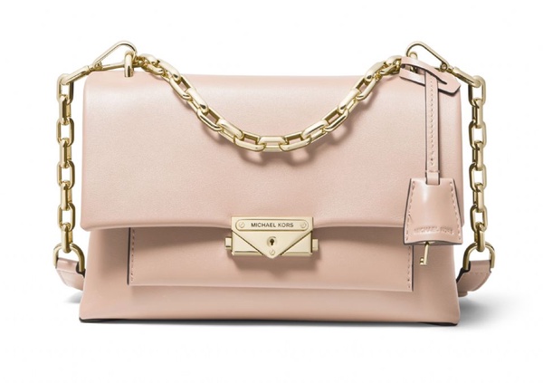 MICHAEL KORS 2019新品來了，楊冪、潤娥都愛的「單肩鍊帶包」必收！