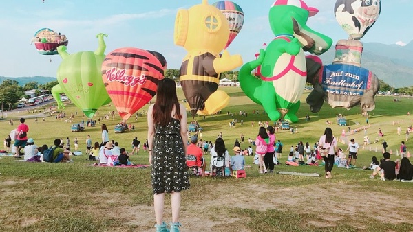 2019台東「熱氣球嘉年華」將於6月登場啦！結合絕美星空＋光雕音樂會，4大亮點帶你看！