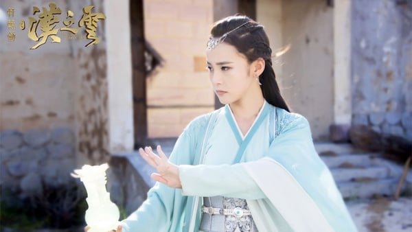 《如懿傳》穎妃就是《知否》可愛的如蘭！張佳寧26個古裝造型又美又帥又仙氣十足