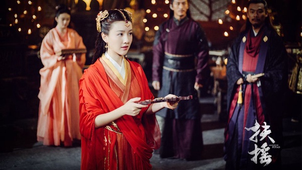 《如懿》長公主也演《延禧》！王鶴潤在《知否》守護趙麗穎、《扶搖》狂虐楊冪，話題劇《長安十二時辰》定檔
