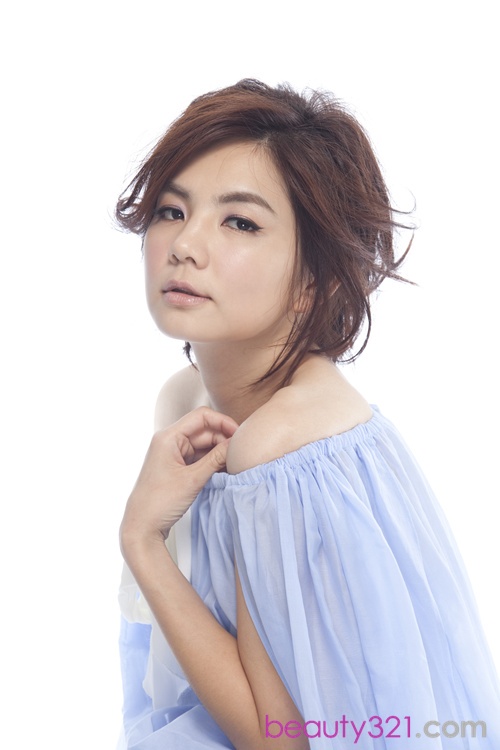 外表MAN內心娘  天生藝人Ella