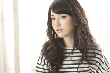 不只是可愛，腦子也頗有想法！~『怦然』美女 陳匡怡