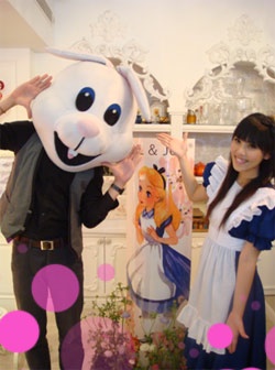 [春妝最後一發]小編夢遊春妝花園，生火度百分百