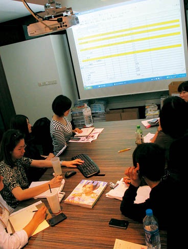 [2011美人大賞]  歷屆最多3千多品項提名殺到！幕後直擊～!!