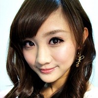 美妝部落客跳出來︰「我們都挺beauty321！」