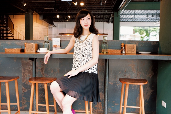 熟女的品格，鑽石般歷久彌新 （時尚篇）