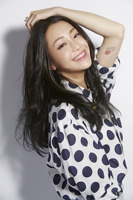 敢於不一樣的活著!美人誌專訪個性美人「謝欣穎」