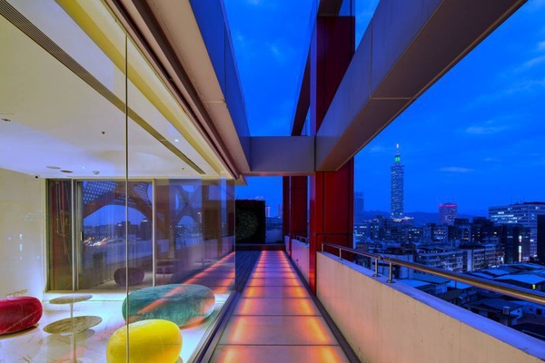 「隱藏版」101夜景、佳餚、美酒都有!台北這家旅店,根本打卡新點!