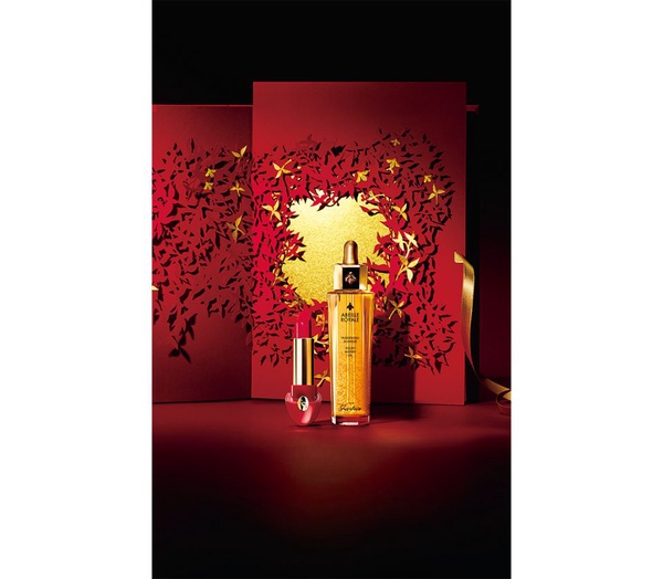 過年就要紅通通！農曆春節限量開運紅美妝品總整理～