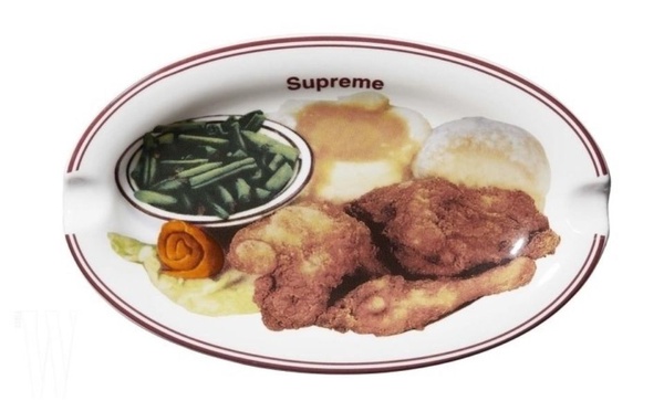 2018年超現實supreme單品!原來這些也能賣?