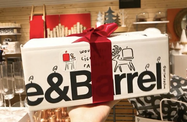 12/12之前Crate and Barrel節慶商品打7折，聖誕佈置和交換禮物就趁現在！還有絕美聖誕餐廳包廂可預訂！