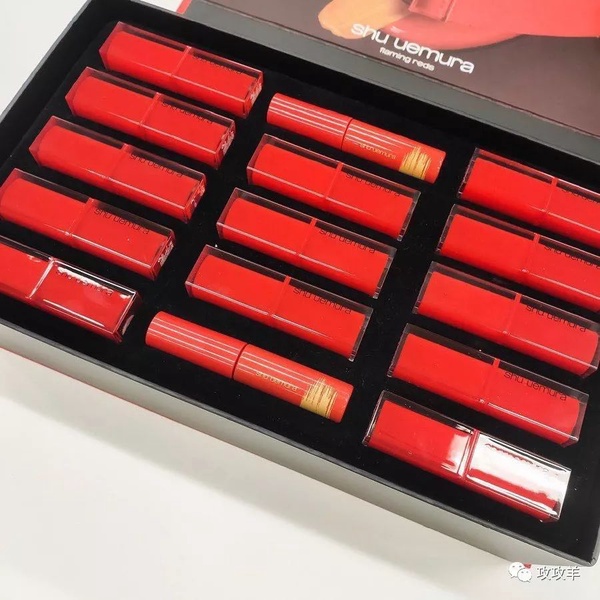 2020「紅吱吱」唇膏合輯!MAC龍騰印花、植村秀小紅方,喜氣搶眼唇彩,一路時髦到過年