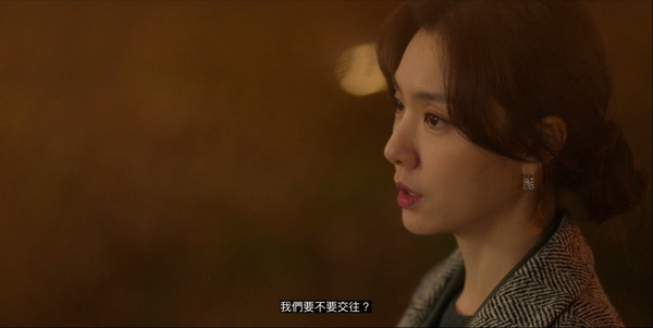 親密關係發生倒數計時!Disney+《第六感之吻》男女主角吻不停,三角戀火上加油!