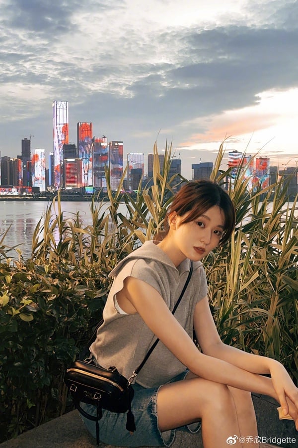 6位擁有「超狂家世背景」女星！虞書欣是三家公司的股東，這位竟也是富二代！