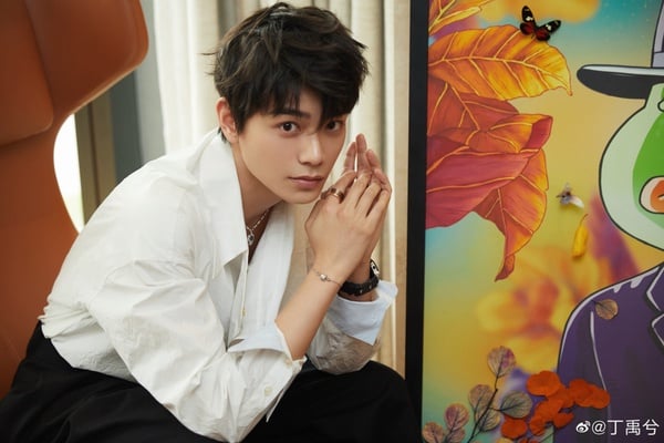 12位陸劇明星本名趣聞！張凌赫本名超接地氣，吳磊差點叫「三石」、白敬亭成「白岩龍」