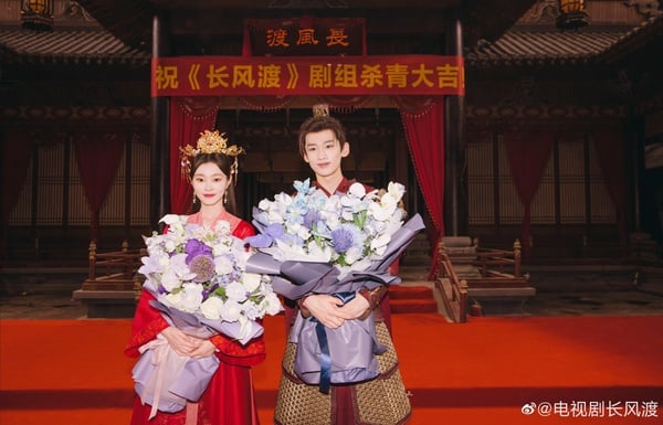 《卿卿日常》白敬亭10件事!錄音專業、出道唯一緋聞是與宋軼,本名差點叫「白岩龍」?