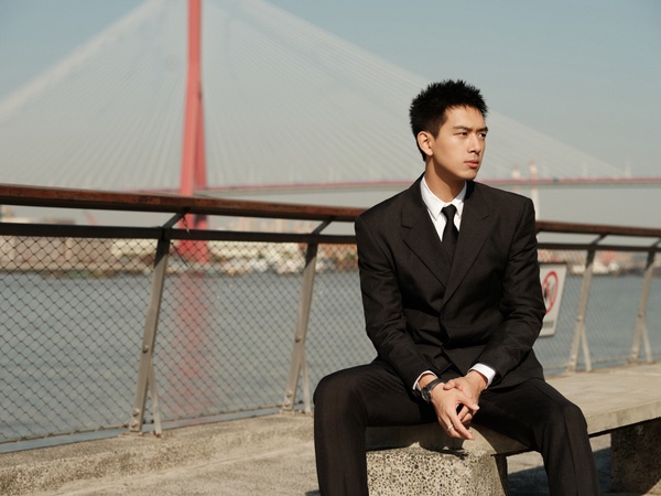 《去有風的地方》李現10件事!與楊紫是大學同學、曾胖到90公斤,原名竟叫「李晛」?