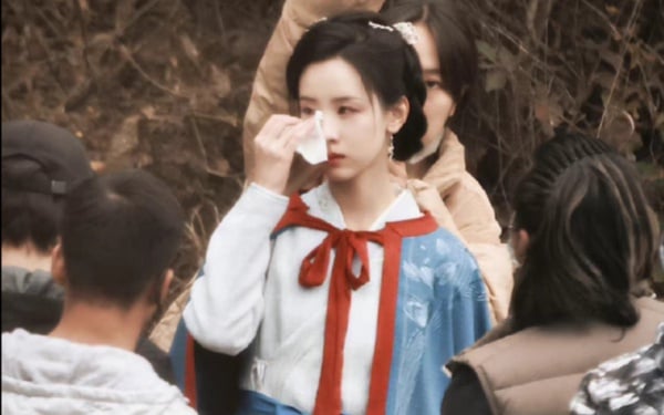 陳都靈9個古裝造型!《長月燼明》被說美過白鹿,接下來要PK楊冪&劉詩詩,這部被嫌寡淡