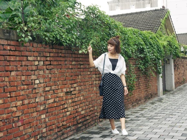 |柯蘿依Chloe專欄|黑與白 就是經典！點點長裙重複穿搭Look Book