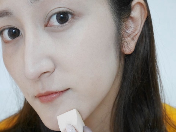  日本姊妹牌KISS!!!打造日系質感「裸紗肌」一抹變成霧面肌 ❤