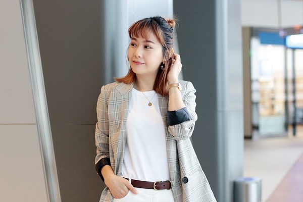 │Shelly專欄 │夏轉秋穿搭術❤一件格紋西裝外套的穿搭變化