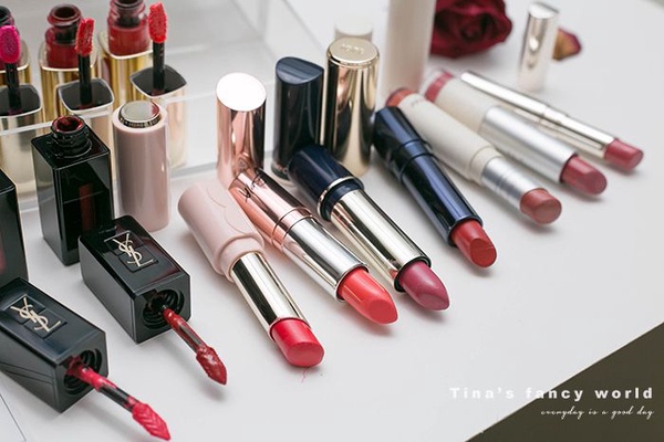 ｜T娜專欄｜專櫃開架唇膏唇釉試色。好燒的12款粉橘唇色阿~