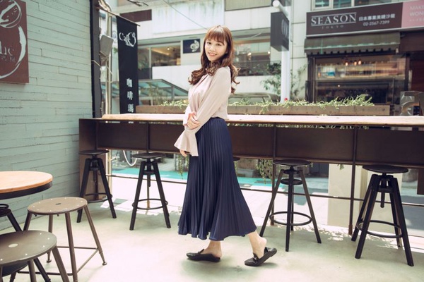 |哈娜 Hanna S.專欄|最近買的台拍♥LOVFEE、Miss Cherry春日穿搭