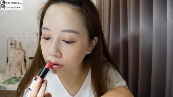 |哈娜 Hanna S.專欄|陪我一起化妝+準備出門面試!有成功錄取嗎?