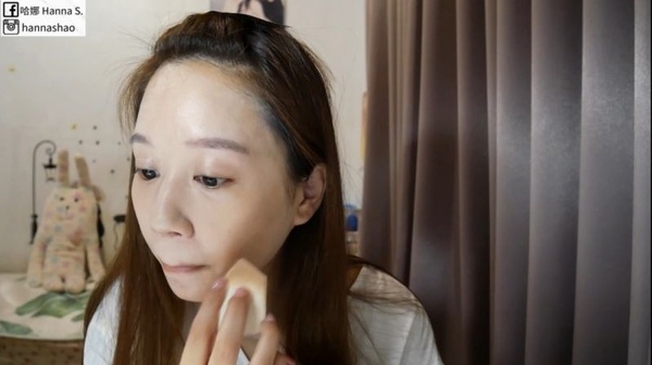 |哈娜 Hanna S.專欄|陪我一起化妝+準備出門面試!有成功錄取嗎?