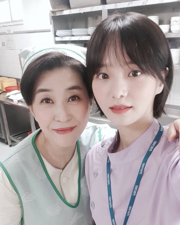 盤點「國民媽媽」金美京10部經典作品！《氣象廳》和朴敏英四度合作、朴信惠這部是經典