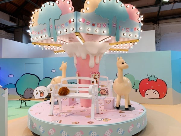 水豚君日日是好日「15周年特展」來了！華山超萌的水豚君特展，現在早鳥票價超級佛心～（右滑看更多）