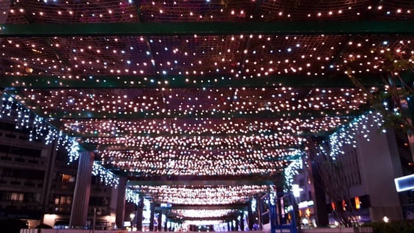 2020「Taipei Xmas」開跑囉!超震撼的巨石強森裝置藝術出沒東區街頭